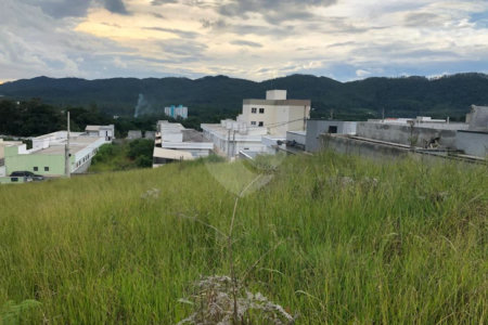 Terreno à venda em Vila São Paulo, Mogi das Cruzes, SP
