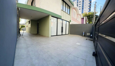 Casa com 3 dormitórios para alugar, 170 m² por R$ 13.740,00/mês - Gonzaga - Santos/SP
