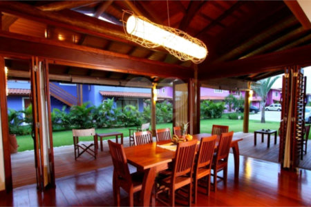 Casa à venda com 4 quartos, sendo 2 suítes, em Praia do Mutá, Porto Seguro, BA