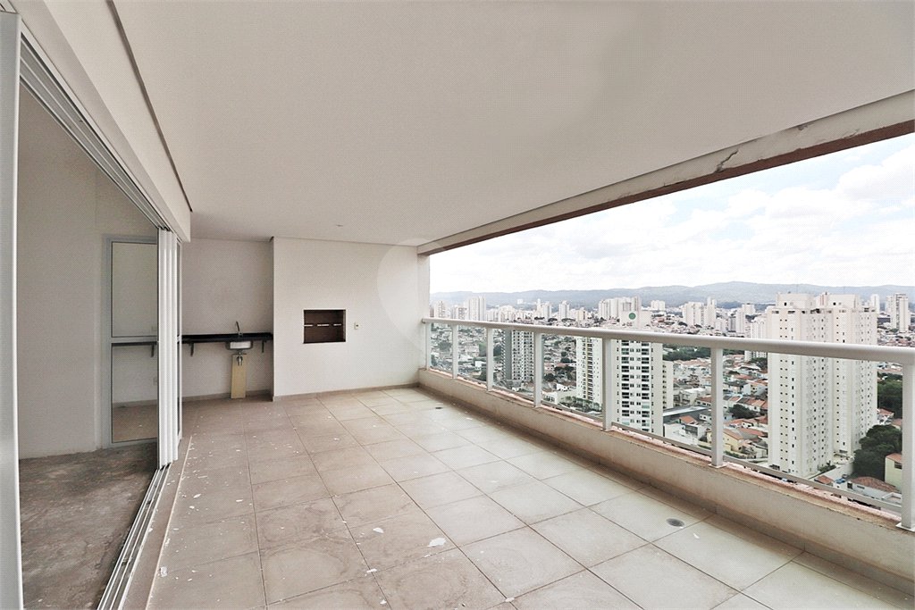Apartamento à venda com 3 suítes em Santa Teresinha, São Paulo, SP