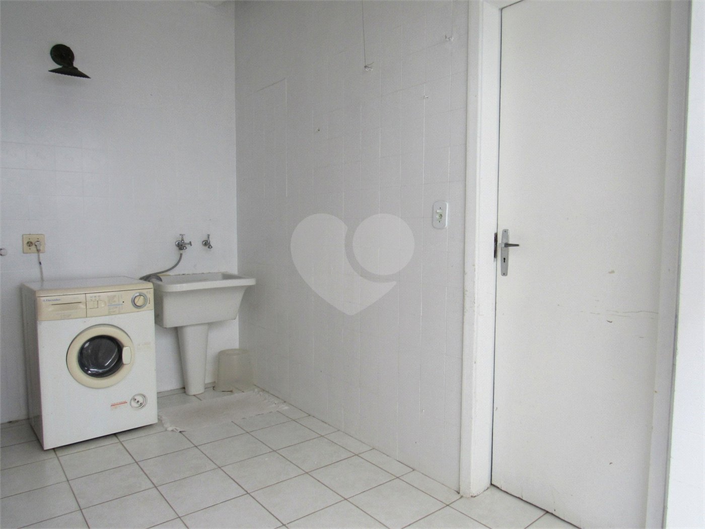 Sobrado à venda com 3 quartos, sendo 1 suíte, em Granja Julieta, São Paulo, SP