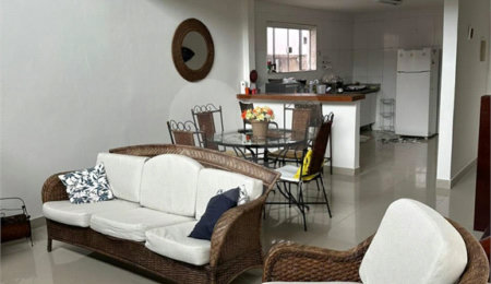 Casa para alugar com 3 quartos, sendo 1 suíte,  em Geribá, Armação dos Búzios, RJ