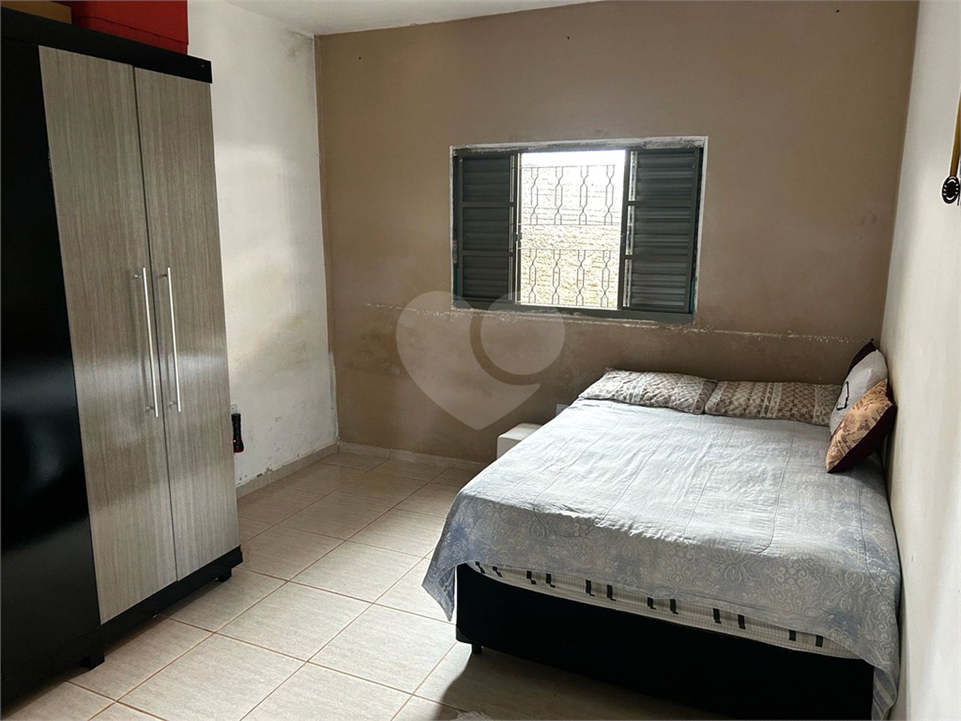 Sobrado à venda com 3 quartos, sendo 2 suítes, em Vila Mazzei, Itapetininga, SP