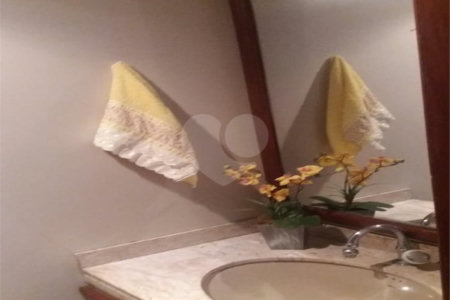 Apartamento à venda com 4 quartos, sendo 3 suítes,  em Vila Andrade, São Paulo, SP