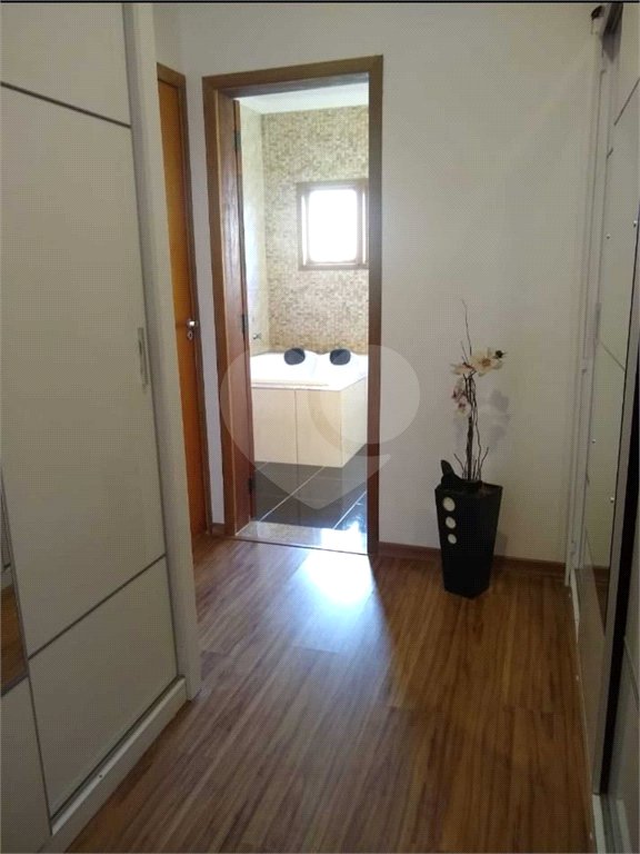 Sobrado à venda com 4 quartos, sendo 1 suíte, em Nova Itatiba, Itatiba, SP