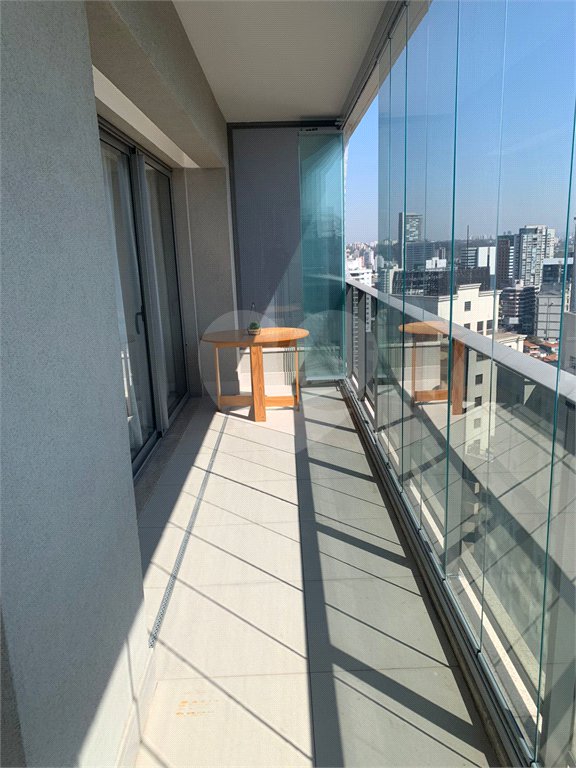 Apartamento para alugar com 2 suítes em Pinheiros, São Paulo, SP