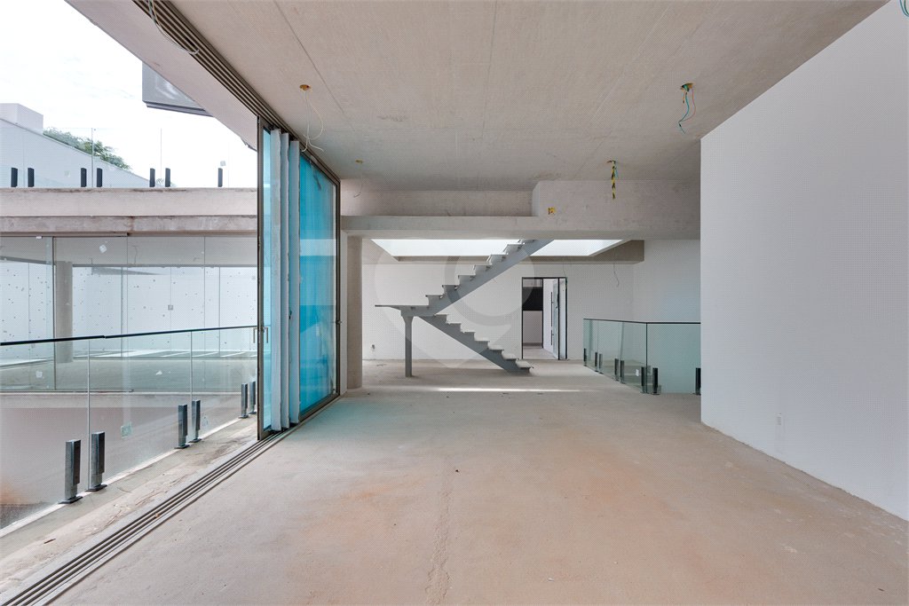 Casa à venda com 3 suítes no condomínio Residencial Heron 140, São Paulo - SP
