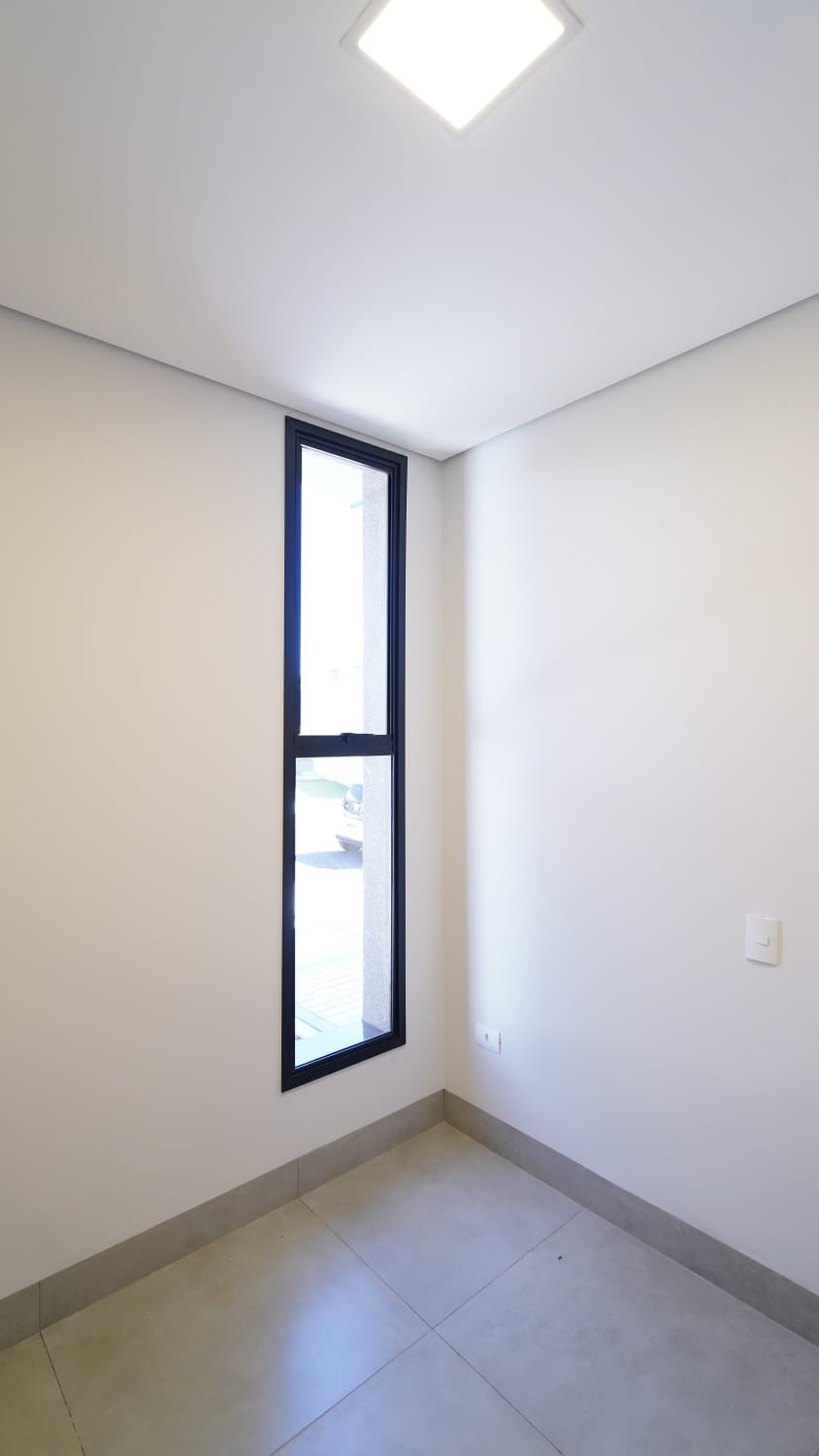 Casa à venda com 3 suítes no condomínio Portinari II, Álvares Machado - SP