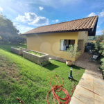 Casa à venda com 3 suítes no condomínio Chácaras do Lago, Vinhedo - SP