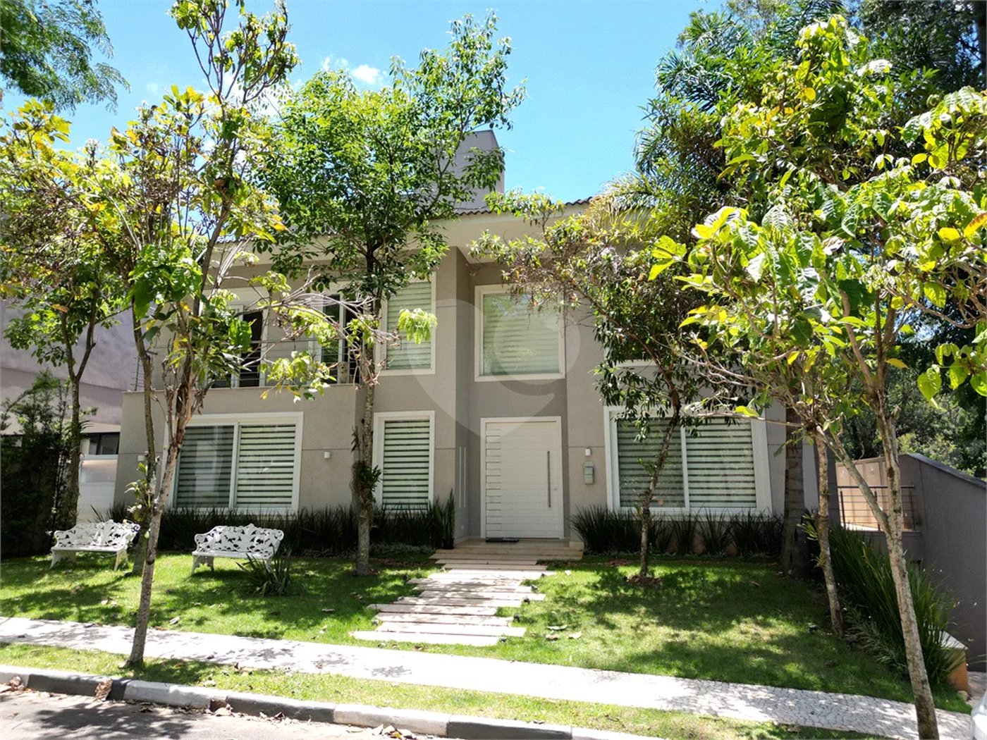 Casa à venda com 4 quartos, sendo 3 suítes, no condomínio Reserva Nova Cantareira, São Paulo - SP