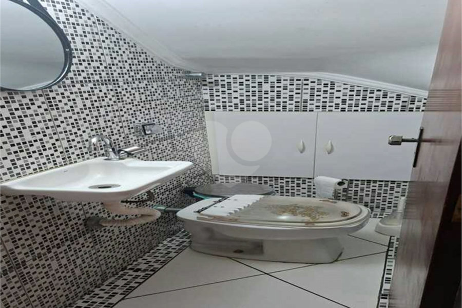 Sobrado à venda com 2 quartos, sendo 1 suíte, em Vila Nova Cachoeirinha, São Paulo, SP