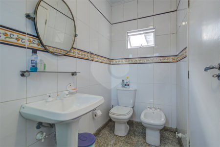 Casa de Vila à venda com 3 quartos, sendo 1 suíte, em Brooklin, São Paulo, SP