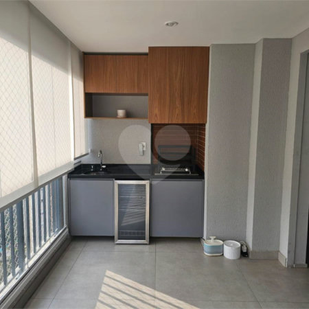 Apartamento à venda com 2 suítes em Vila Andrade, São Paulo, SP