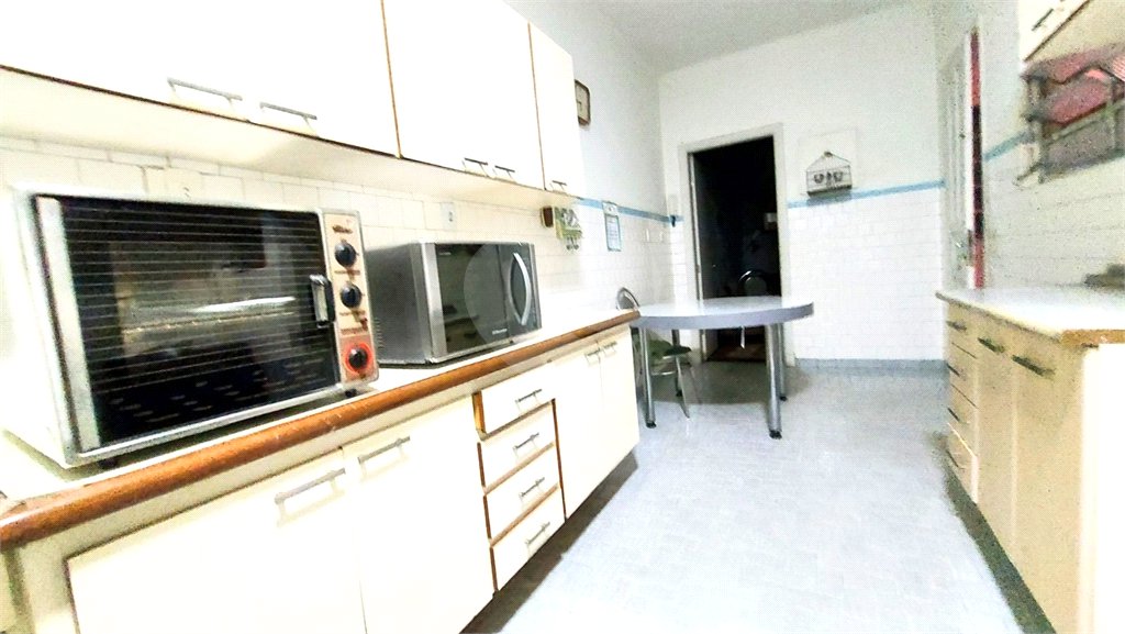 Casa à venda com 3 quartos, sendo 1 suíte, em Lapa, São Paulo, SP