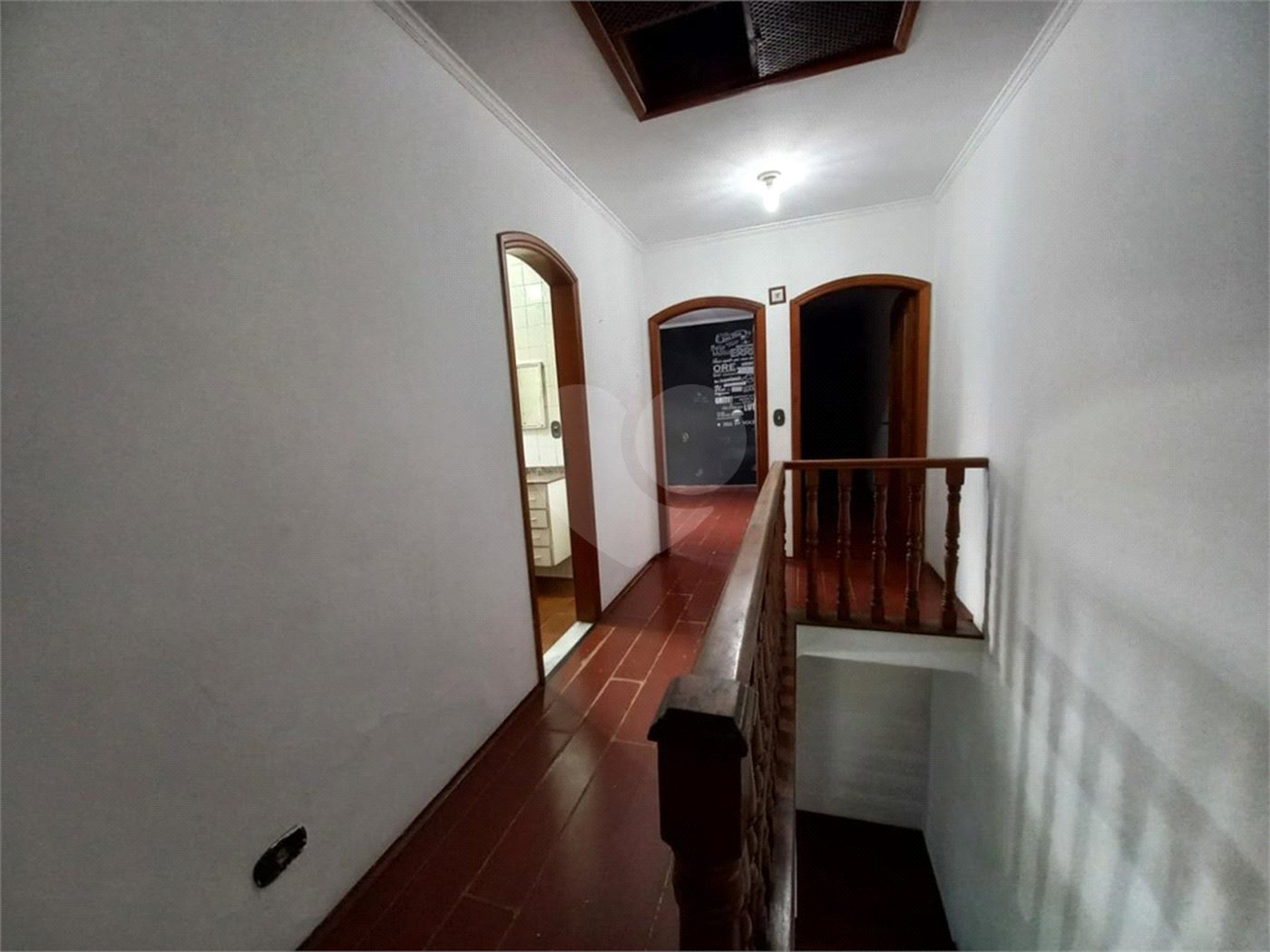 Casa à venda com 3 quartos, sendo 1 suíte, em Jardim das Vertentes, São Paulo, SP