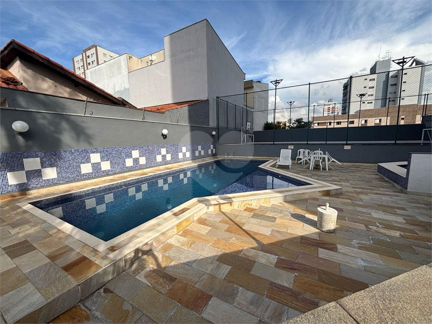 Apartamento à venda com 3 quartos, sendo 1 suíte, em Vila Esperança, São Paulo, SP