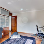 Casa à venda com 3 suítes no condomínio Vila Versalhes, São Paulo - SP