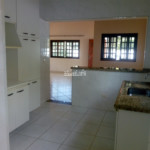 Casa para alugar com 3 quartos, sendo 1 suíte, em Vila Petrópolis, Atibaia, SP