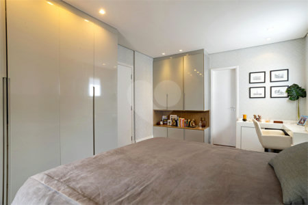 Apartamento à venda com 3 suítes em Vila Mascote, São Paulo, SP