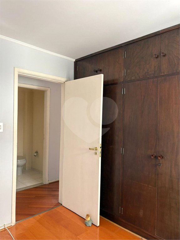 Apartamento à venda ou para alugar com 3 quartos, sendo 1 suíte,  em Pinheiros, São Paulo, SP