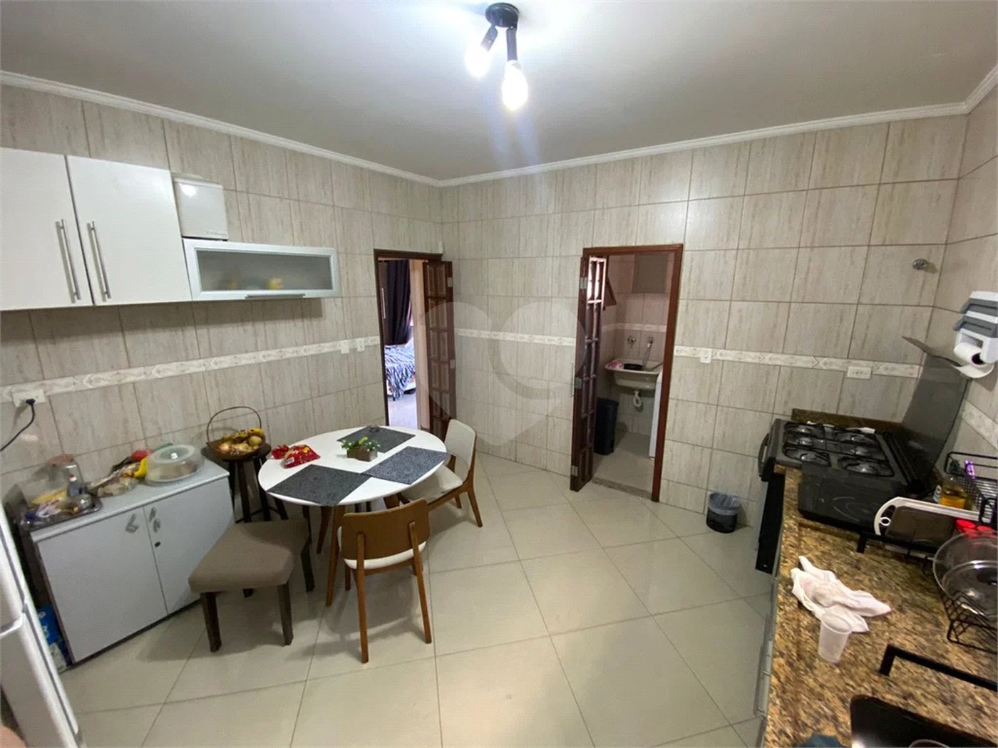 Casa à venda com 2 suítes no condomínio Pila, São Paulo - SP