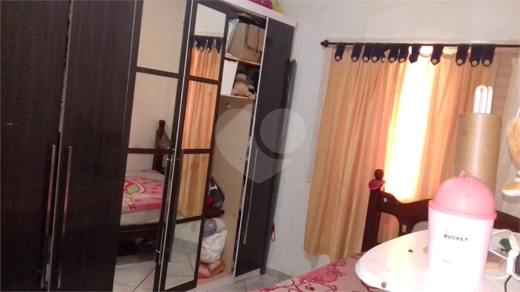 Casa à venda com 2 quartos em Cidade Brasil, Guarulhos, SP