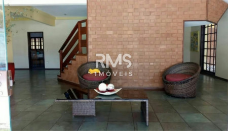 Casa à venda ou para alugar com 5 suítes no condomínio Vilage Zuleika Jabour, Salto - SP