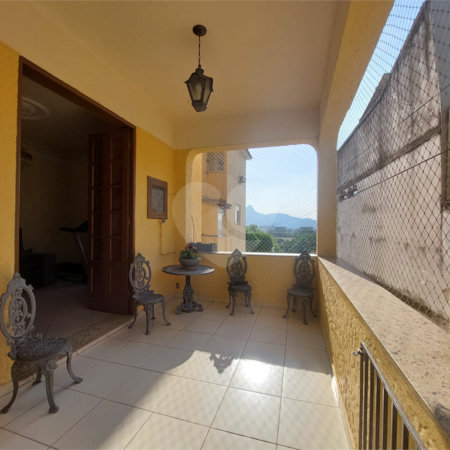 Casa à venda com 5 quartos, sendo 2 suítes, em Tijuca, Rio de Janeiro, RJ