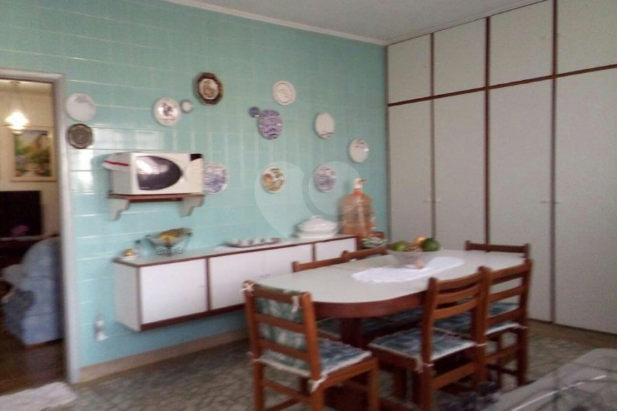 Sobrado à venda com 4 quartos em Vila Guilherme, São Paulo, SP