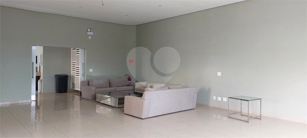 Casa à venda ou para alugar com 5 quartos, sendo 3 suítes, no condomínio Figueira Garden, Atibaia - SP