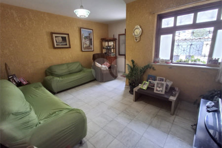 Casa à venda com 6 quartos, sendo 1 suíte, em Andaraí, Rio de Janeiro, RJ