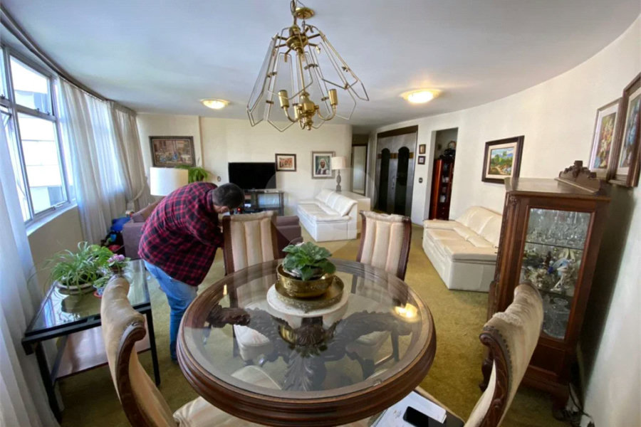 Apartamento à venda com 3 quartos, sendo 1 suíte, em Jardim Europa, São Paulo, SP