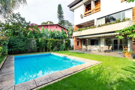 Casa à venda com 4 suítes em Vila Madalena, São Paulo, SP