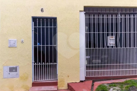 Casa à venda com 4 quartos, sendo 2 suítes, em Vila Buenos Aires, São Paulo, SP