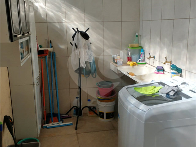 Sobrado à venda com 3 quartos, sendo 1 suíte,  em Tremembé, São Paulo, SP