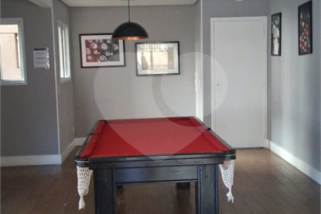 Apartamento à venda com 3 quartos, sendo 1 suíte, em Jardim Tupanci, Barueri, SP