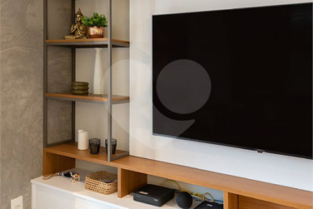Apartamento à venda com 3 suítes em Santa Teresinha, São Paulo, SP