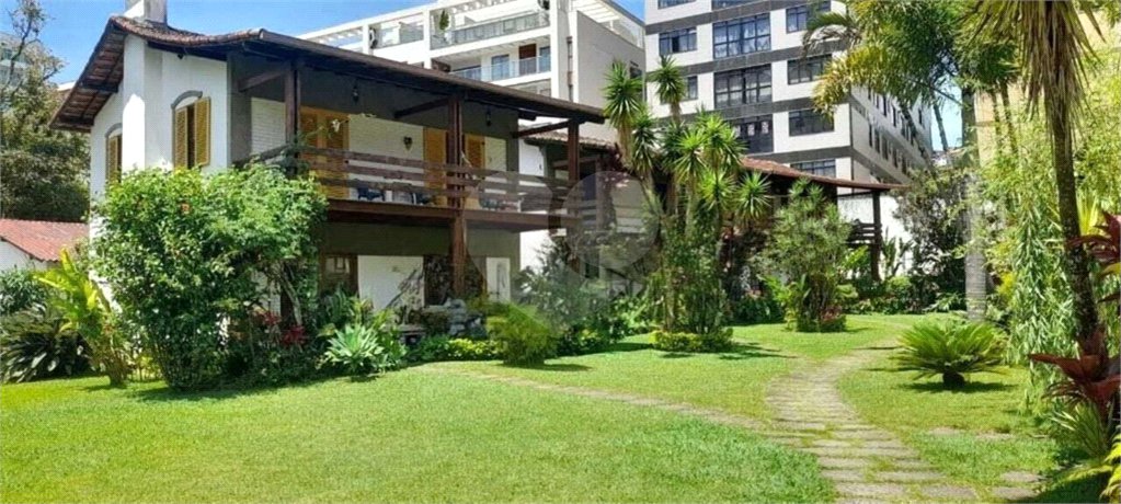 Casa à venda com 3 quartos, sendo 1 suíte,  em Corta Vento, Teresópolis, RJ