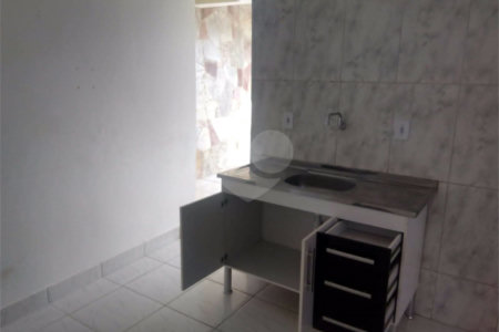 Sobrado à venda com 4 quartos, sendo 1 suíte,  em Jardim Pacaembu, Jundiaí, SP