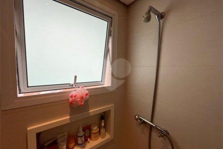 Apartamento à venda com 3 suítes em Santa Teresinha, São Paulo, SP