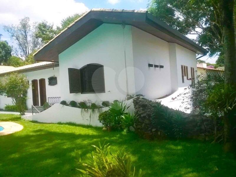 Casa Térrea à venda com 4 suítes em Interlagos, São Paulo, SP
