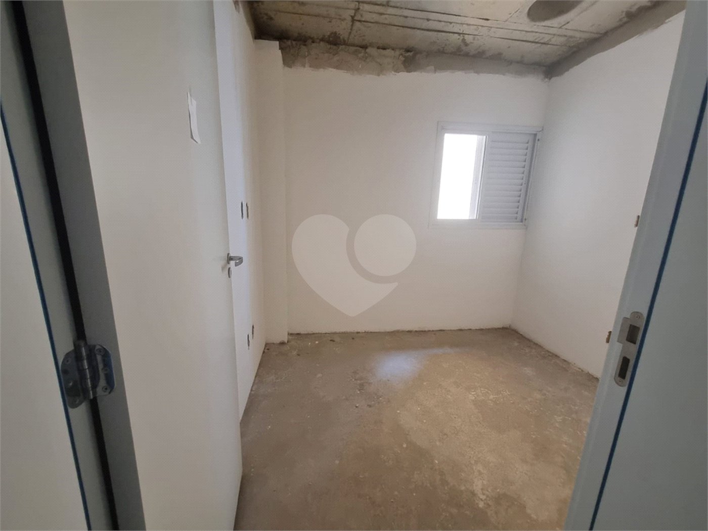Apartamento à venda com 4 quartos, sendo 3 suítes, em Jardim Judith, Sorocaba, SP