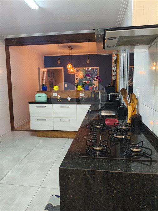 Sobrado à venda com 3 quartos, sendo 1 suíte, em Vila Libanesa, São Paulo, SP