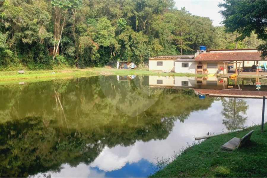 Chácara à venda com 5 quartos em Rio Acima, Mairiporã, SP