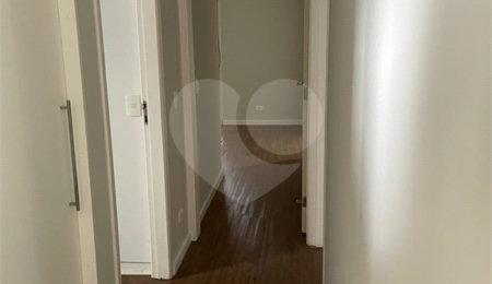 Apartamento à venda com 3 suítes em Campo Belo, São Paulo, SP