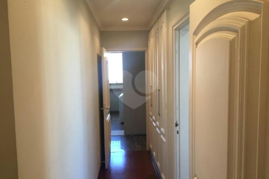 Apartamento à venda ou para alugar com 4 suítes em Morumbi, São Paulo, SP
