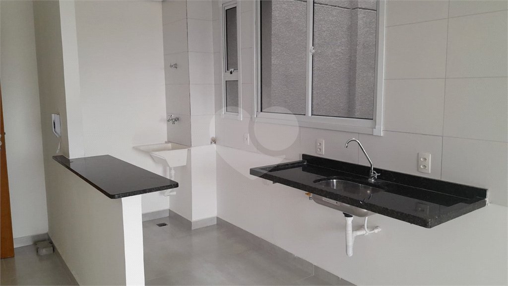 Apartamento à venda com 2 quartos, sendo 1 suíte,  em Jardim Prestes de Barros, Sorocaba, SP