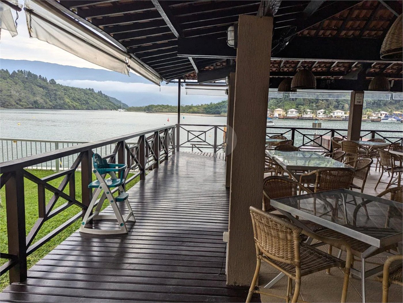 Apartamento à venda com 1 suíte em Ponta da Cruz, Angra dos Reis, RJ