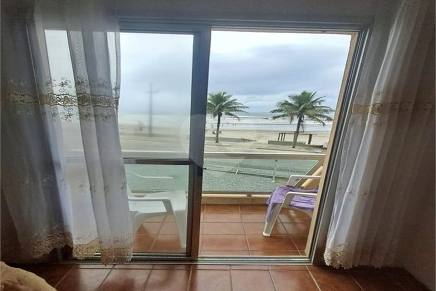 Apartamento à venda com 1 quarto em Praias Paulistanas, Mongaguá, SP