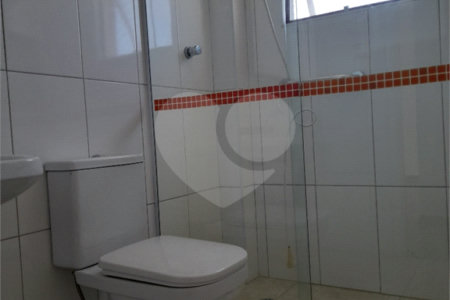 Apartamento à venda com 2 quartos em Vila Romano, São Paulo, SP